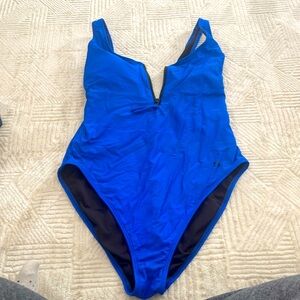 New swimsuit from Cupshe, Sports Illustrated line